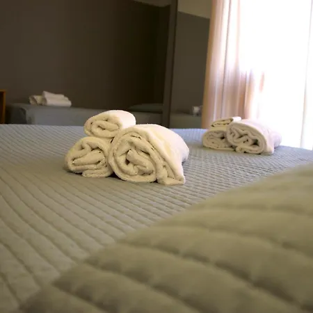 Soleluna Via Silvio Pellico 6 Affittacamere Tortoreto