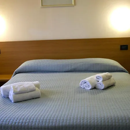 Soleluna Guest house *